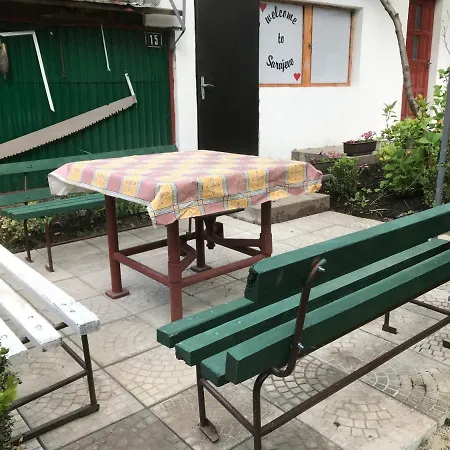 Apartman Lilium Apartment