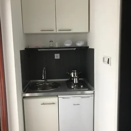 Apartman Lilium Apartment *